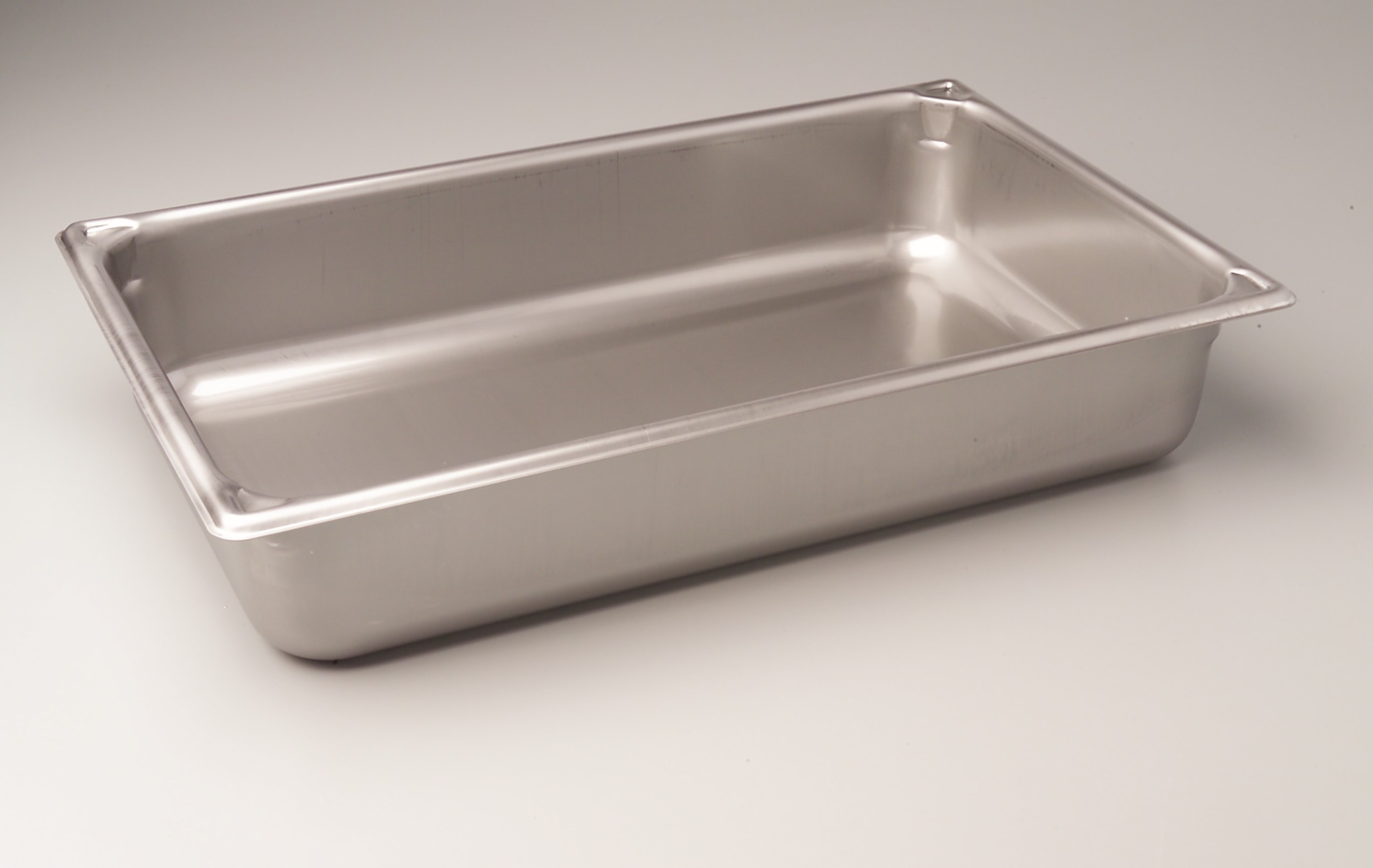 Litter Pan: 323.9mm x 527mm